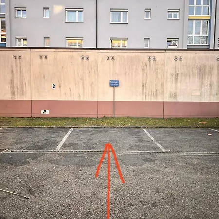 Loft Mit Balkon & Parkplatz, Naehe Basel Лёррах