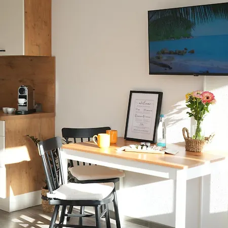 Loft Mit Balkon & Parkplatz, Naehe Basel Лёррах